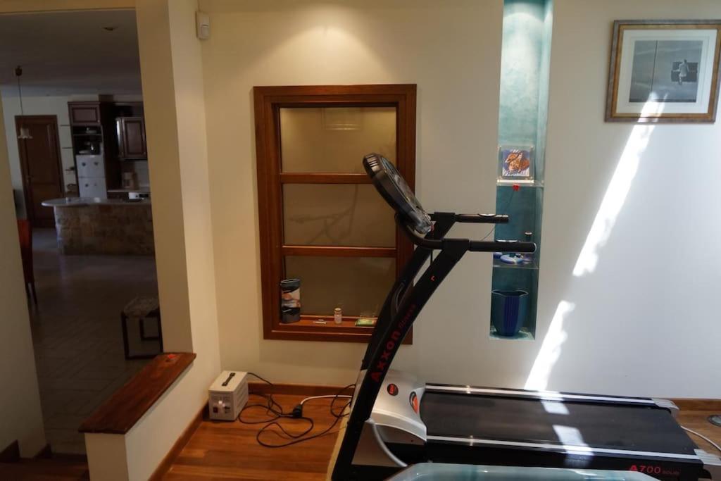 Apartment With A Garden, Bbq, Swimming Pool And Jacuzzi Ντράφι Εξωτερικό φωτογραφία