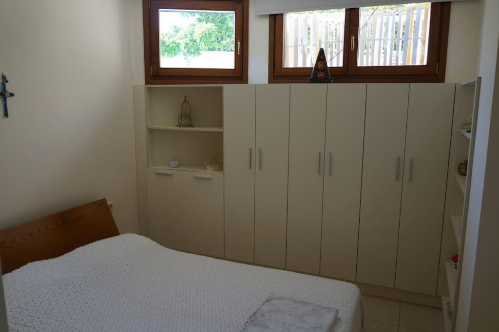 Apartment With A Garden, Bbq, Swimming Pool And Jacuzzi Ντράφι Εξωτερικό φωτογραφία